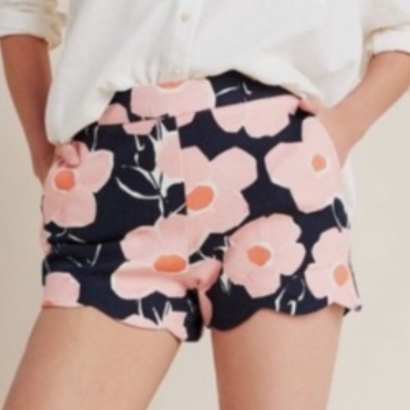 Anthropologie Georgie Scalloped Shorts - Picture 2 of 12